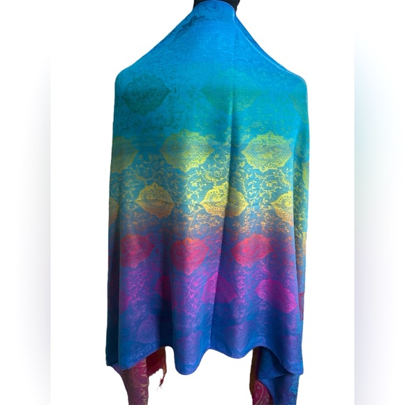💜 PASHPASHMINA 100% Cashmere Scarf – 68” x 27” – Multicolor Paisley - Picture 3 of 8